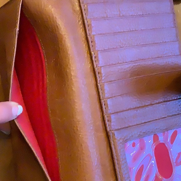 Dooney & Bourke wallet used many sections - Picture 6 of 10